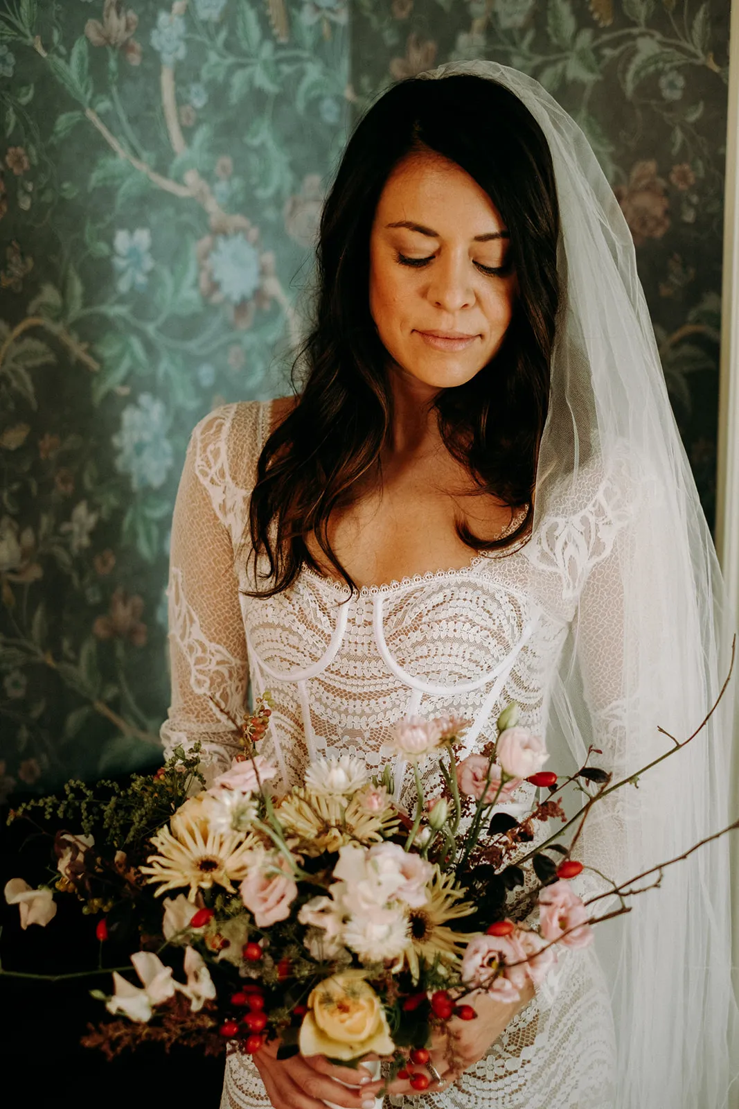 Bride in Como Lake - Bride in Como Lake