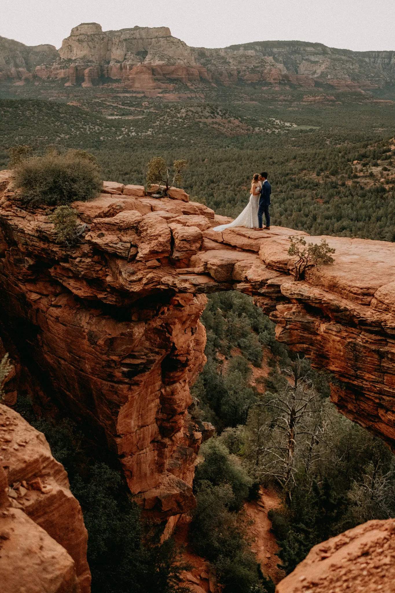 Wedding in Arizona, Sedona - Devil's Bridge Arizona Portraits
