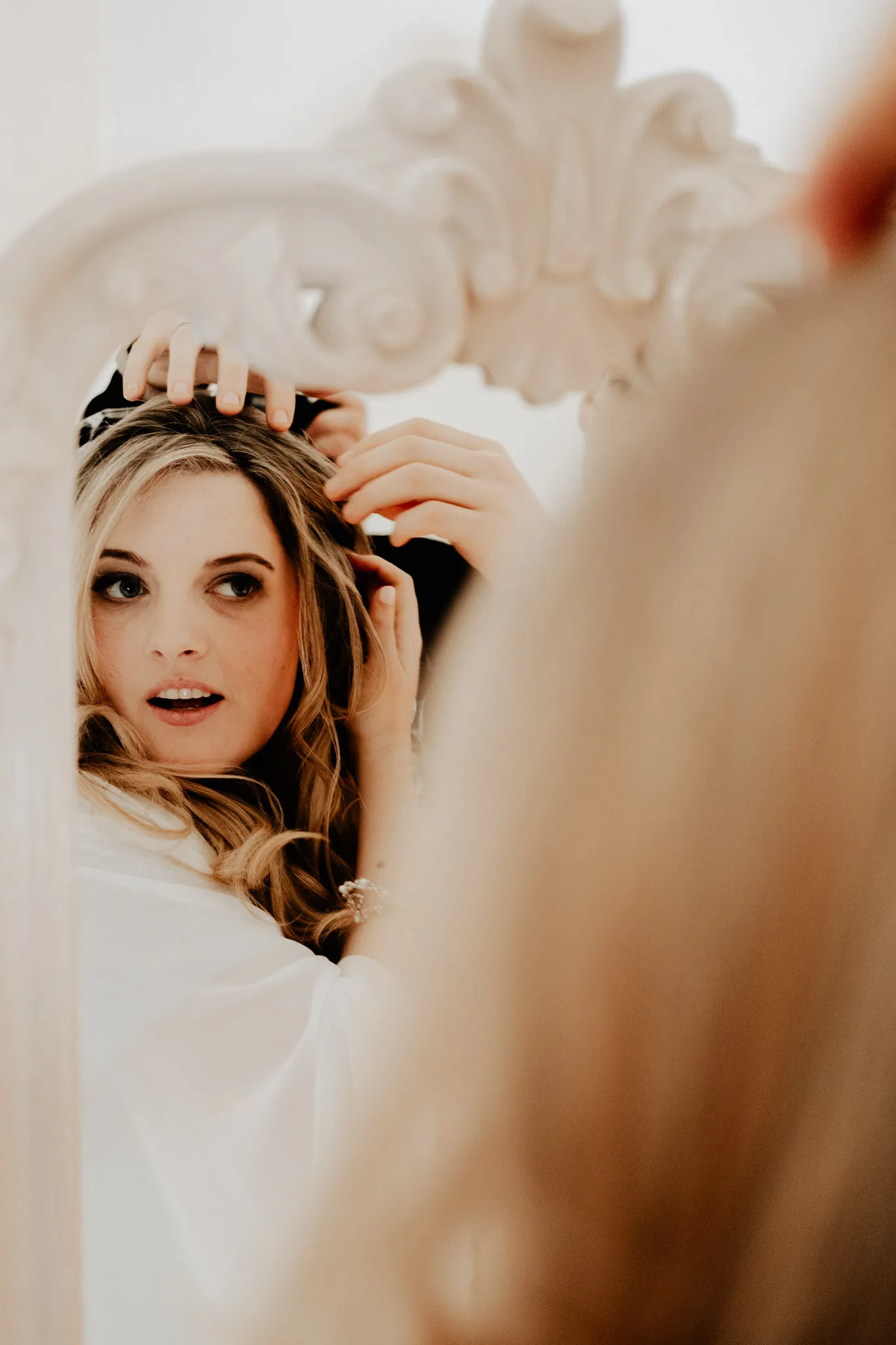 Wedding in Volterra, Tuscany Villa - Bride getting ready