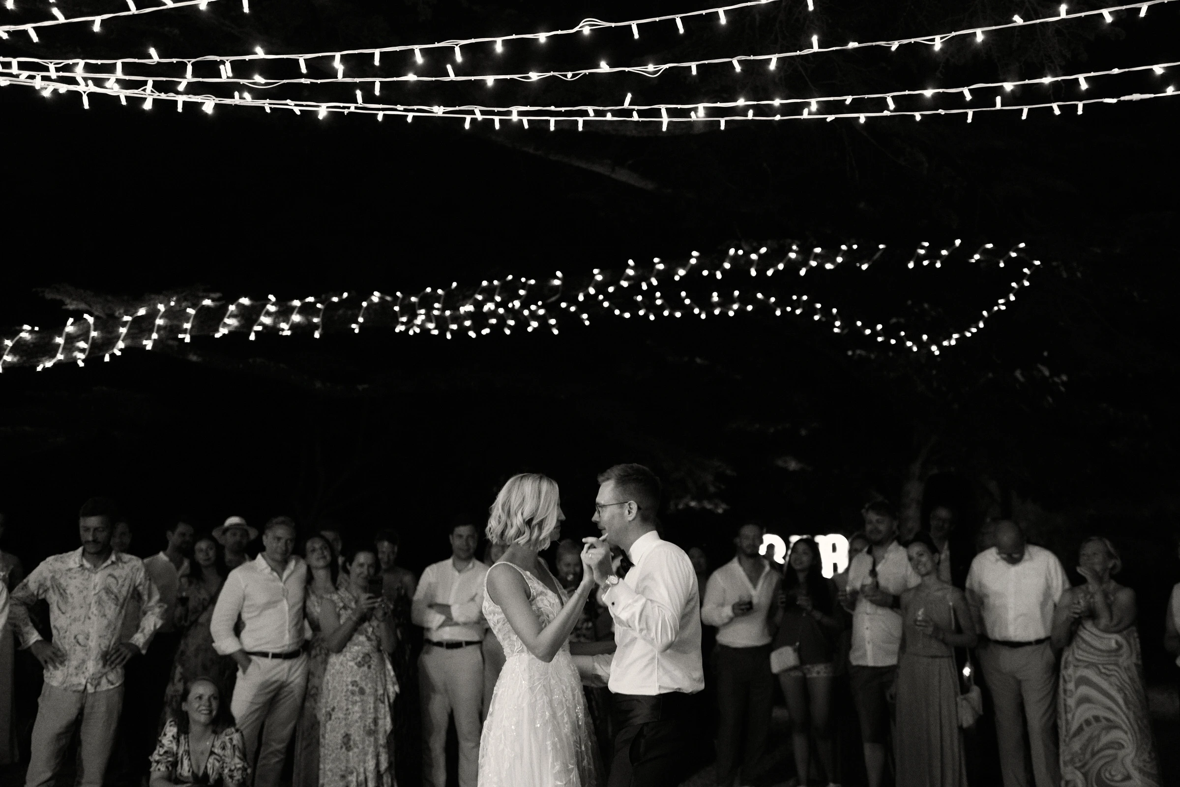Party - Bride & Groom first dance in Tuscany