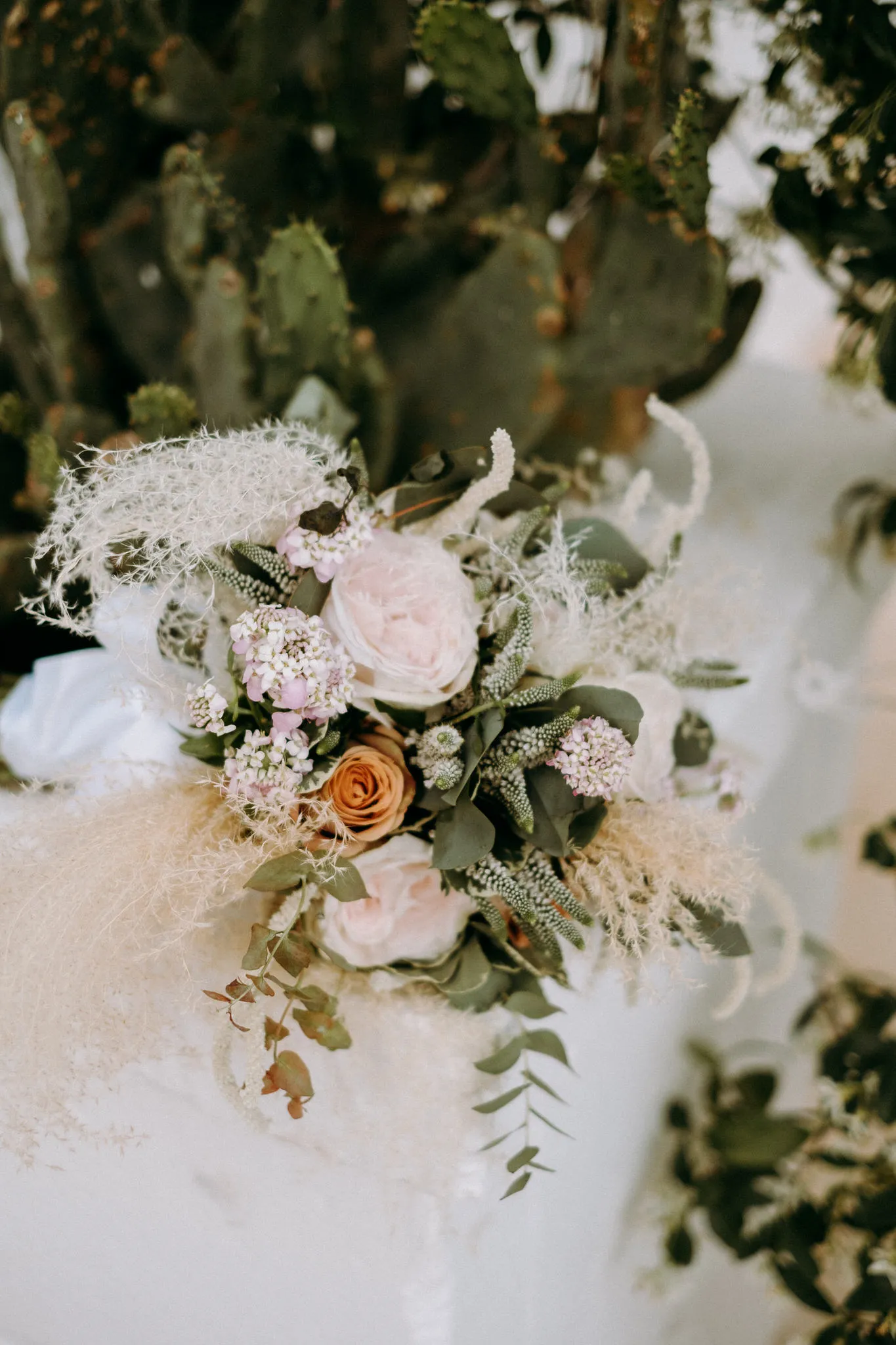 Getting ready - Wedding in Apulia, Italy - 35mm