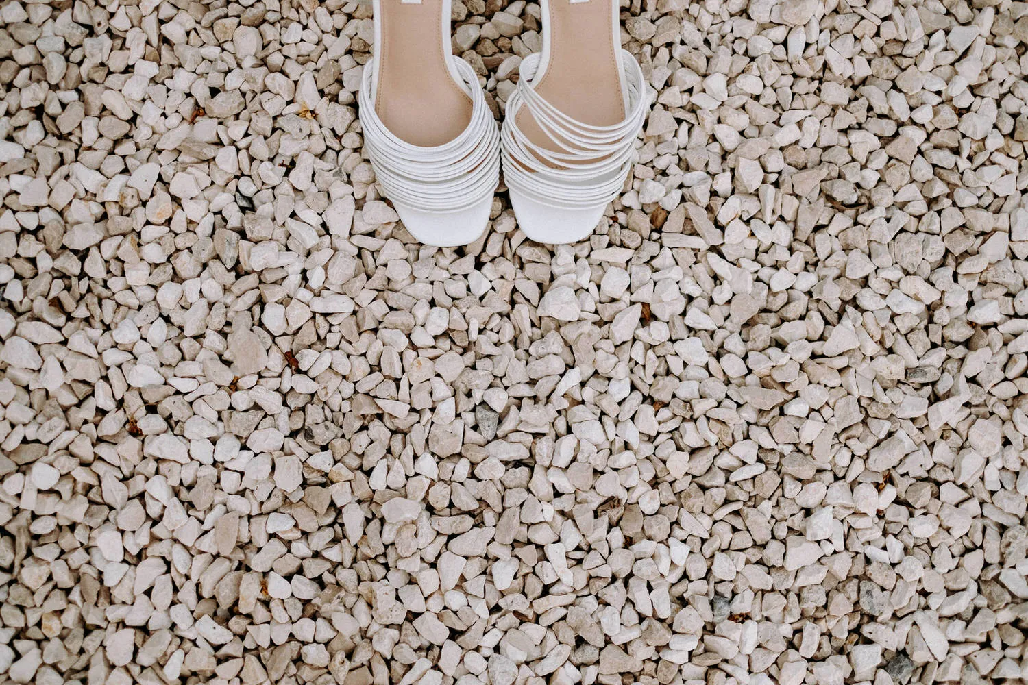 Getting ready - Wedding in Apulia, Italy - 35mm