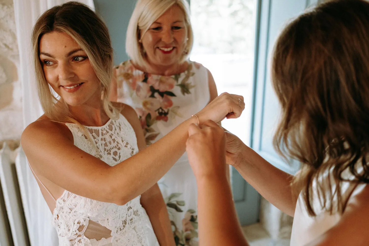 Getting ready - Wedding in Apulia, Italy - 35mm