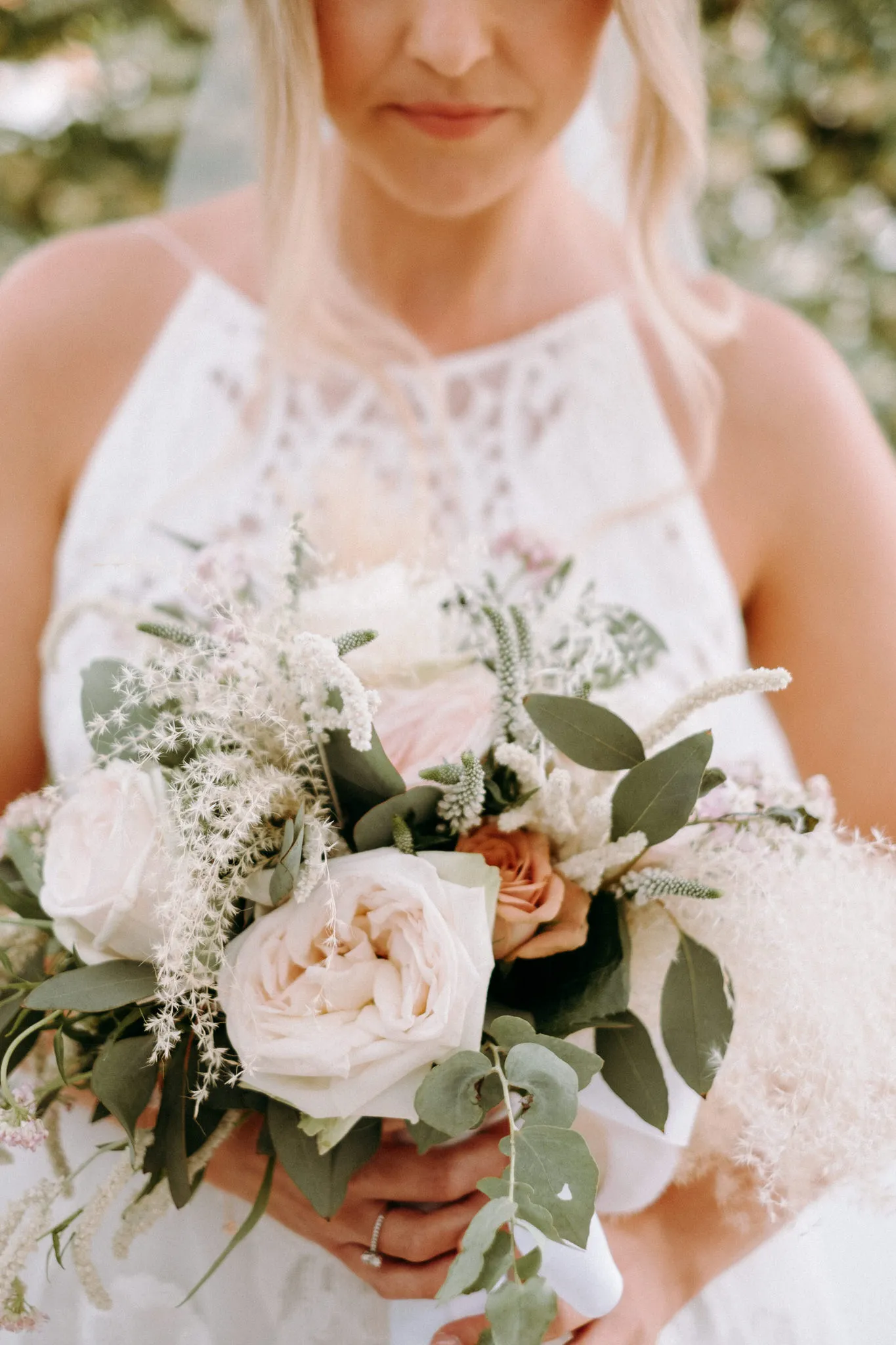 Getting ready - Wedding in Apulia, Italy - 35mm