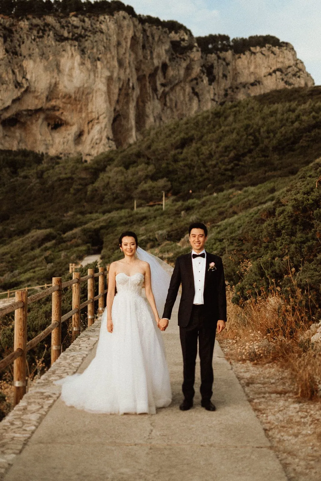 Newlyweds portraits in Capri - Wedding in Capri