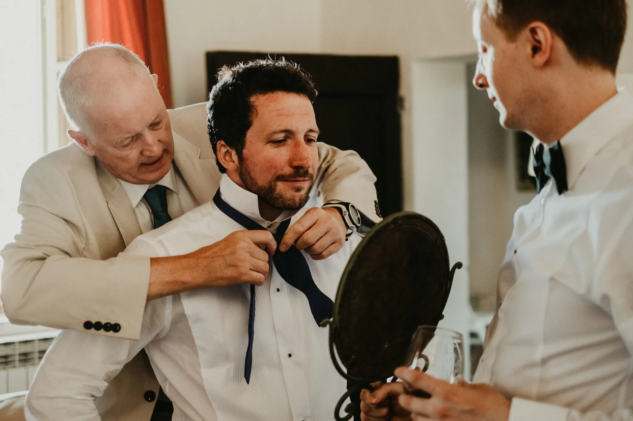 Wedding at Borgo Stomennano, Tuscany - Getting ready