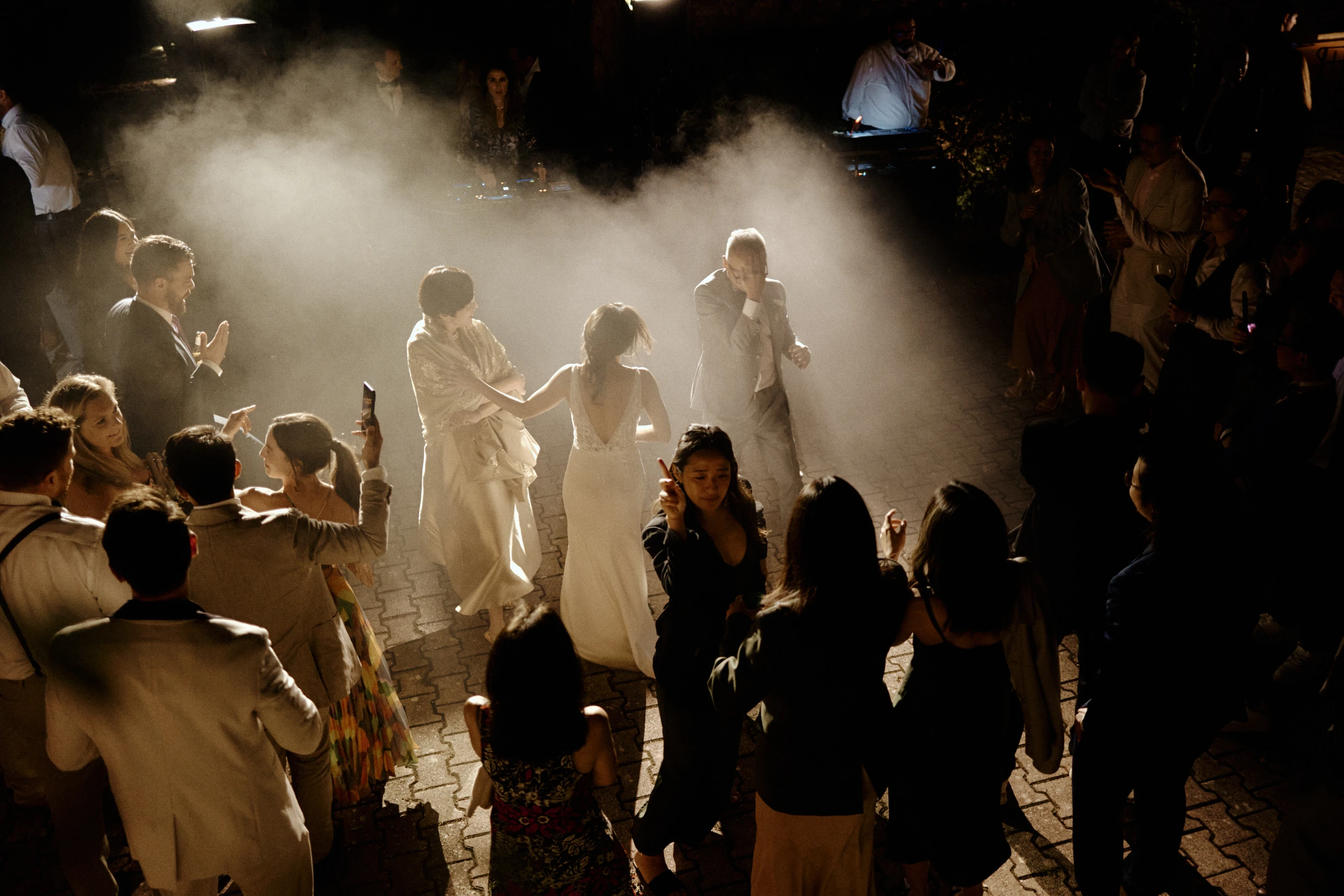 Dancing Party - Dancing party Wedding at Borgo Argiano in Tuscany