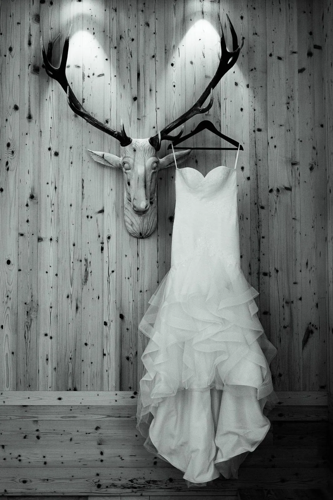 Intro Gallery - Wedding in the Dolomites, Colfosco, Italy - Italian Apls