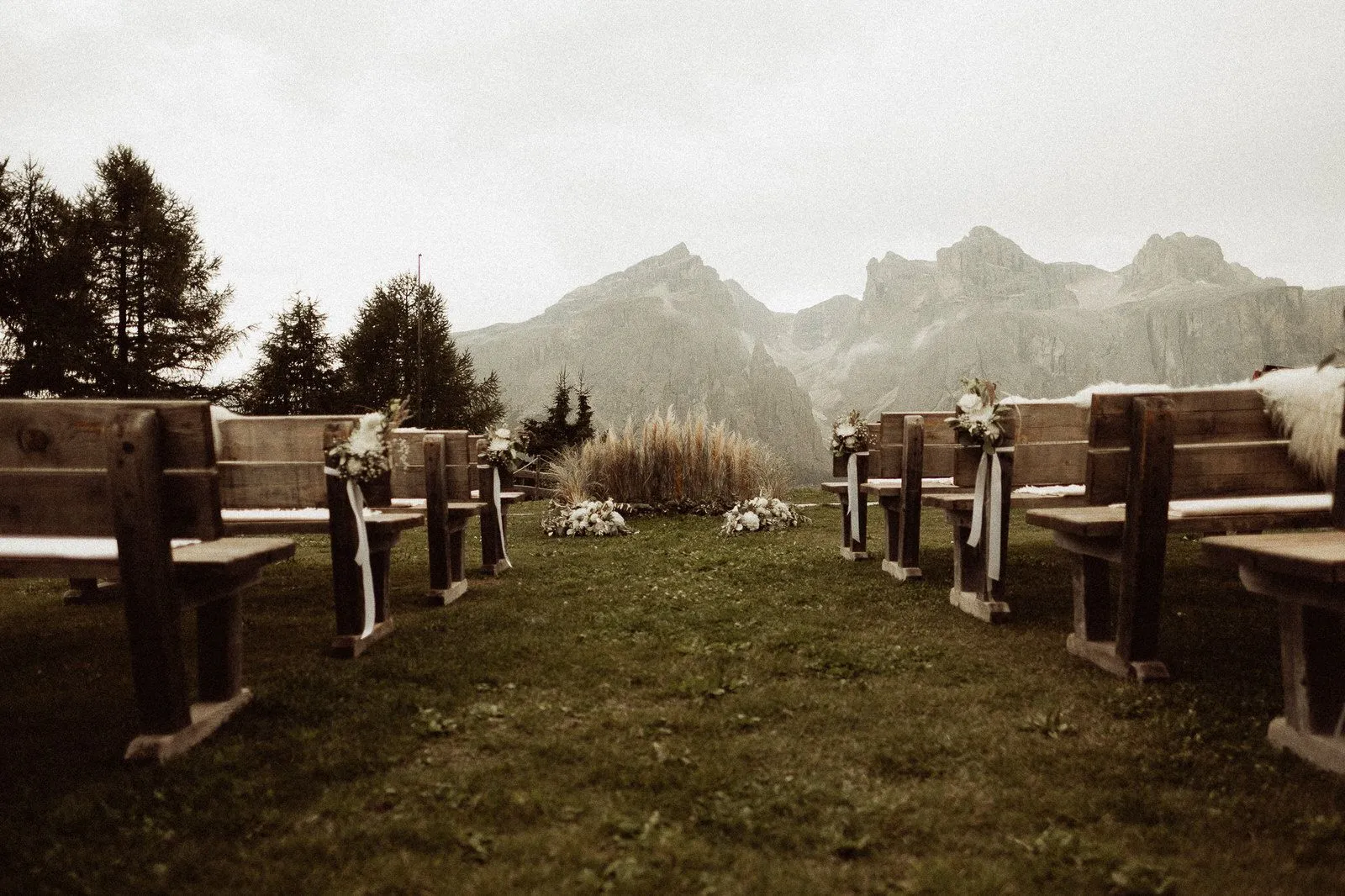 Ceremony - Wedding in the Dolomites, Colfosco, Italy - Italian Apls