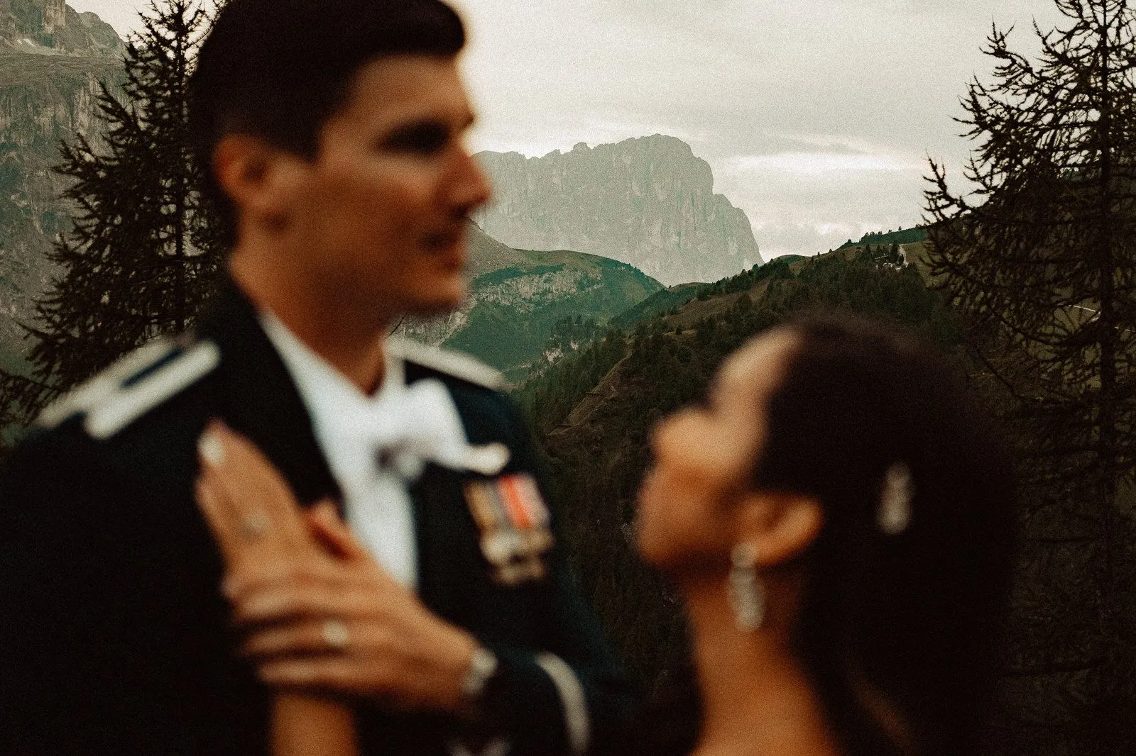 Portraits - Wedding in the Dolomites, Colfosco, Italy - Italian Apls