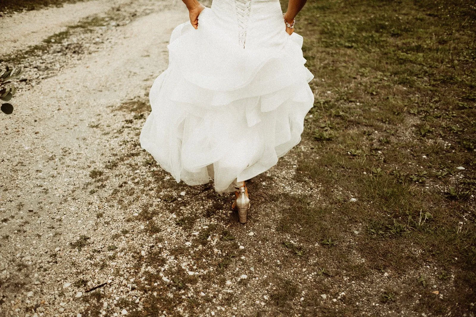 Portraits - Wedding in the Dolomites, Colfosco, Italy - Italian Apls