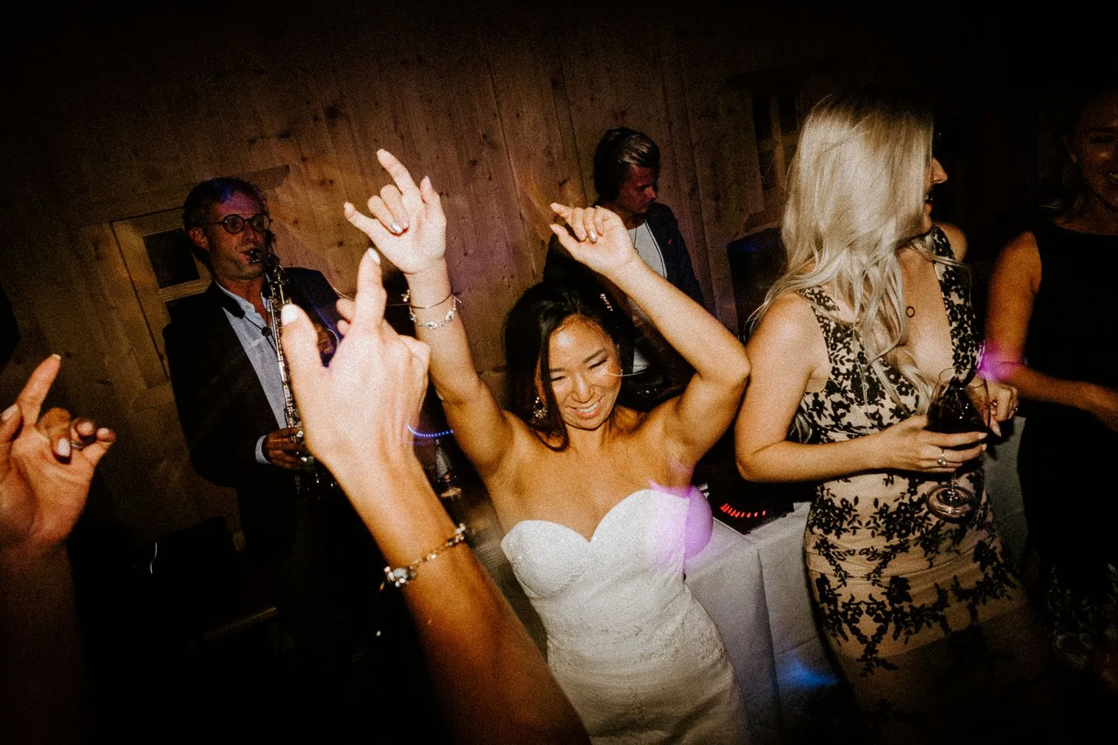 Party - Wedding in the Dolomites, Colfosco, Italy - Italian Apls