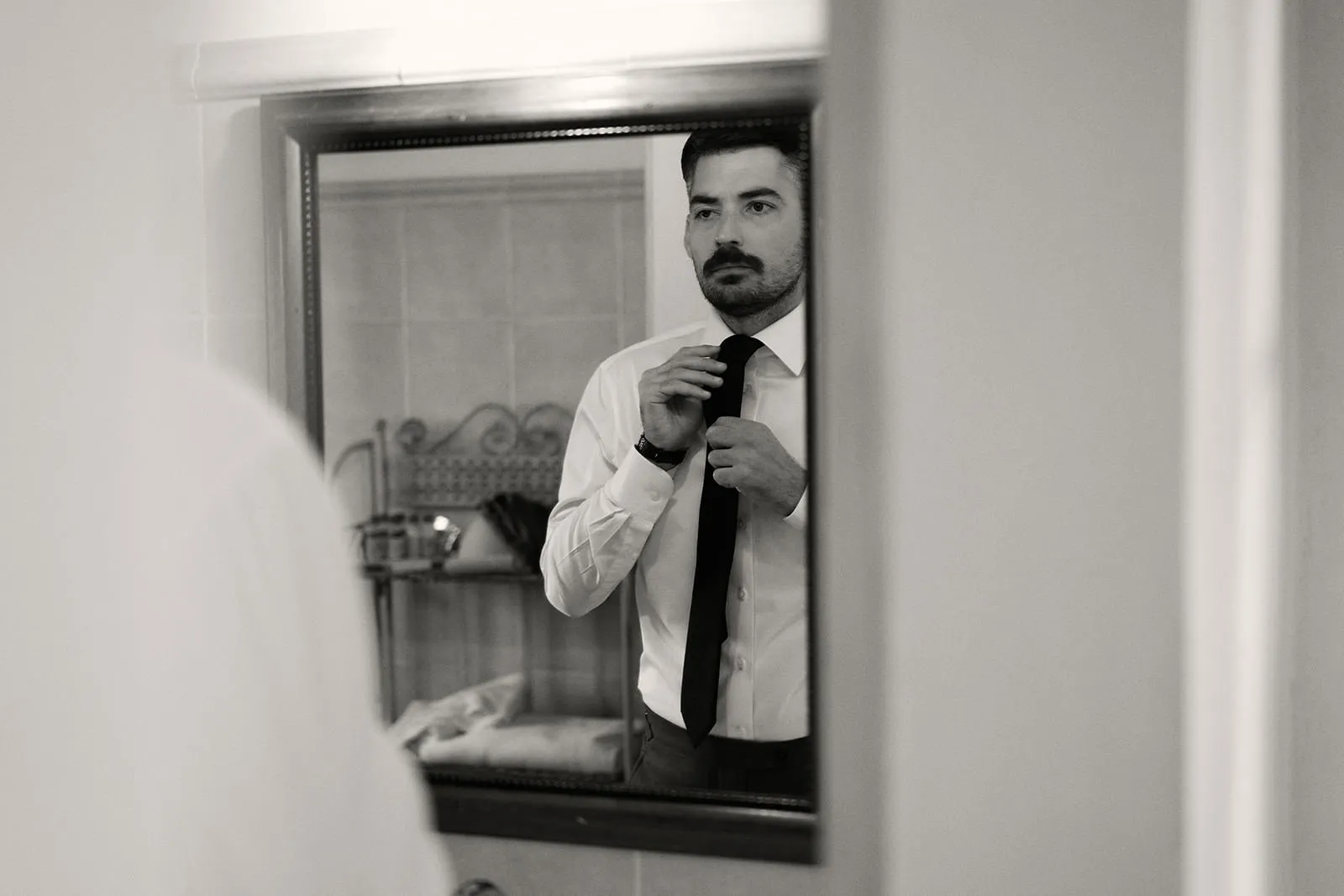 Getting Ready Groom - Wedding Photography at Terre di Nano, Tuscany