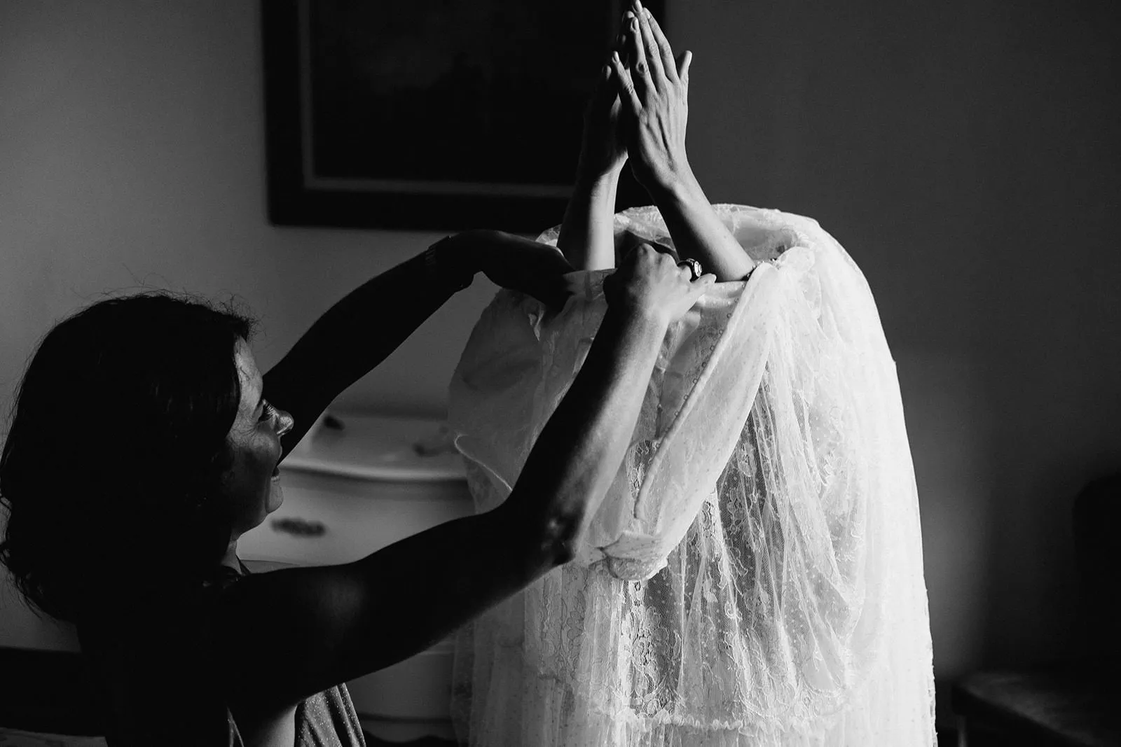 Bride's getting ready - Wedding in Chianti, Tuscany