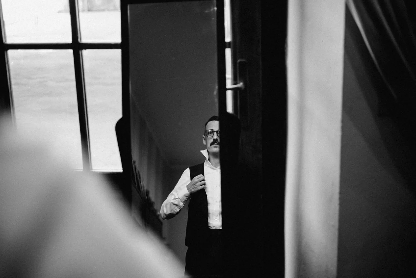 Groom's getting ready - Wedding in Chianti, Tuscany