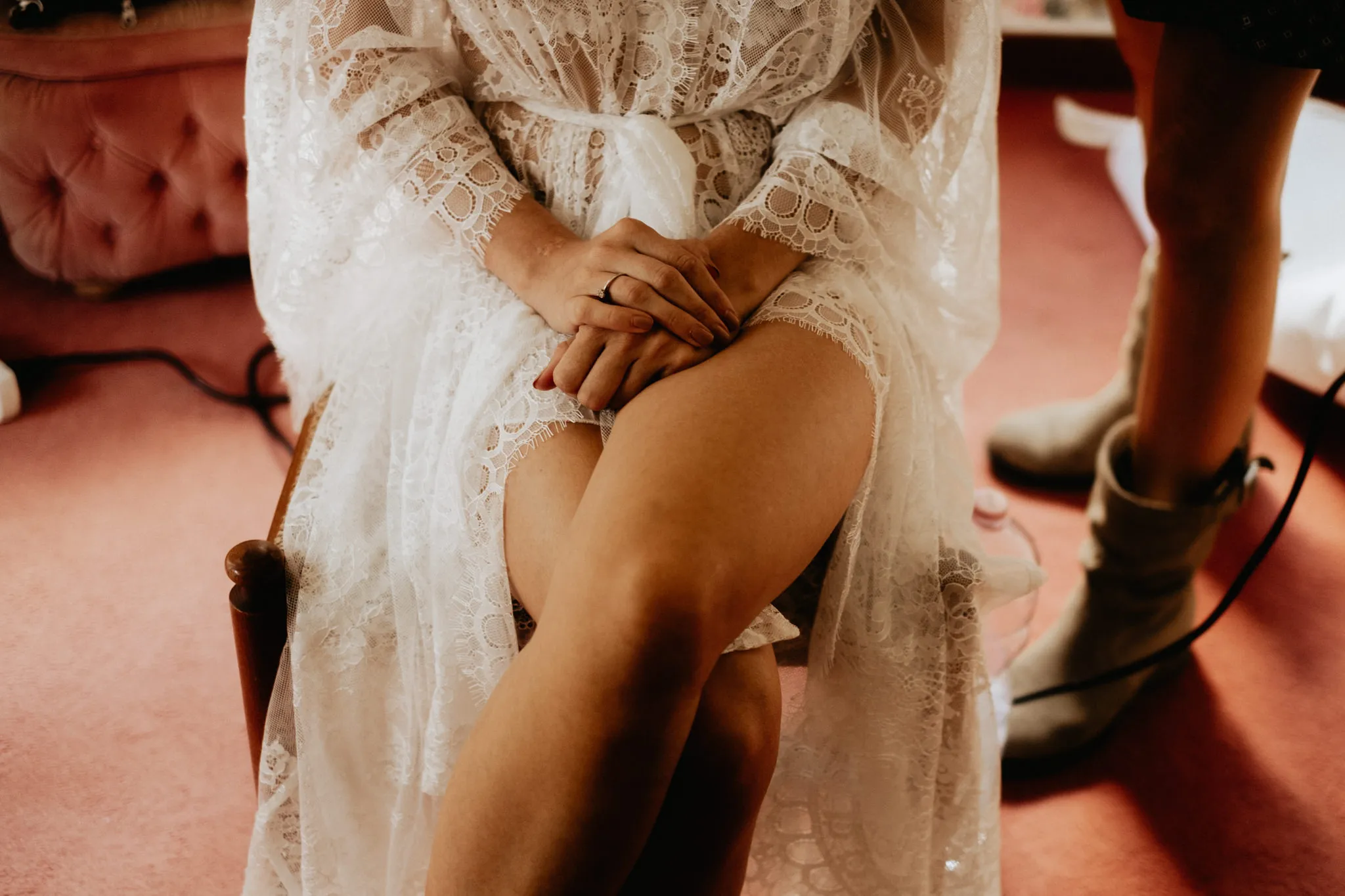 Bride's getting ready-Wedding in Villa Ulignano, Volterra, Tuscany