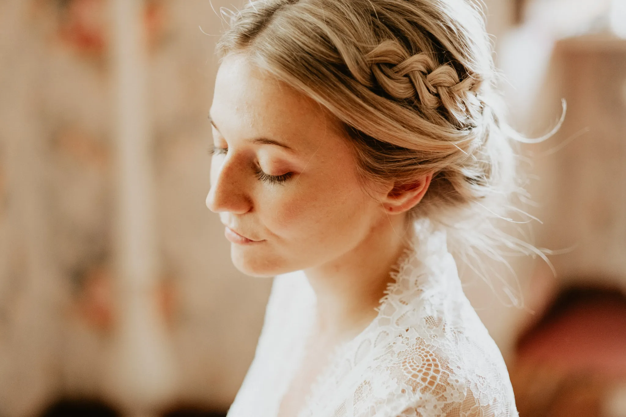 Bride's getting ready - Bride's getting ready