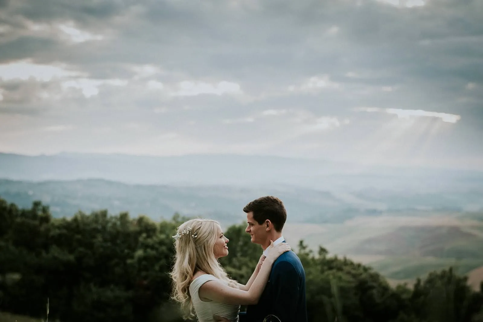 Portraits - Wedding Couple Portraits in Tuscany