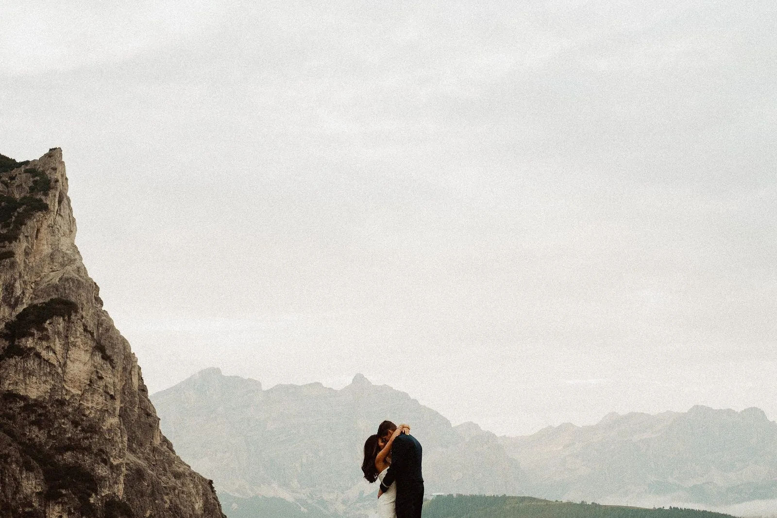 Portraits - Wedding in the Dolomites, Colfosco, Italy - Italian Apls